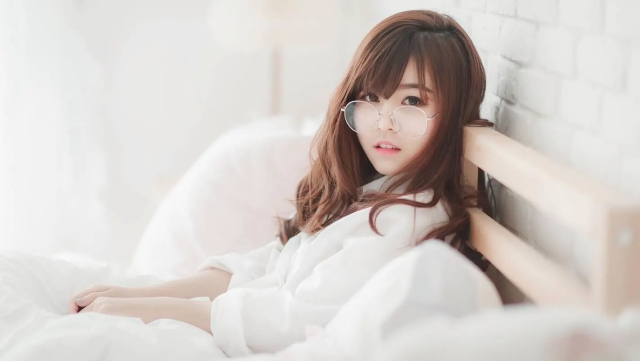 平博集团:室内健身操鹏派